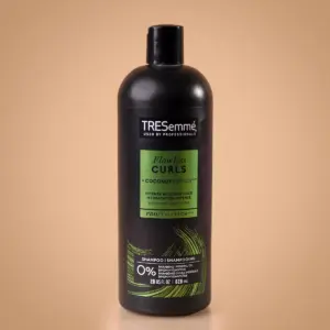 TRESemmé Shampoo Flawless Curls – Hidratación Intensa (28oz)