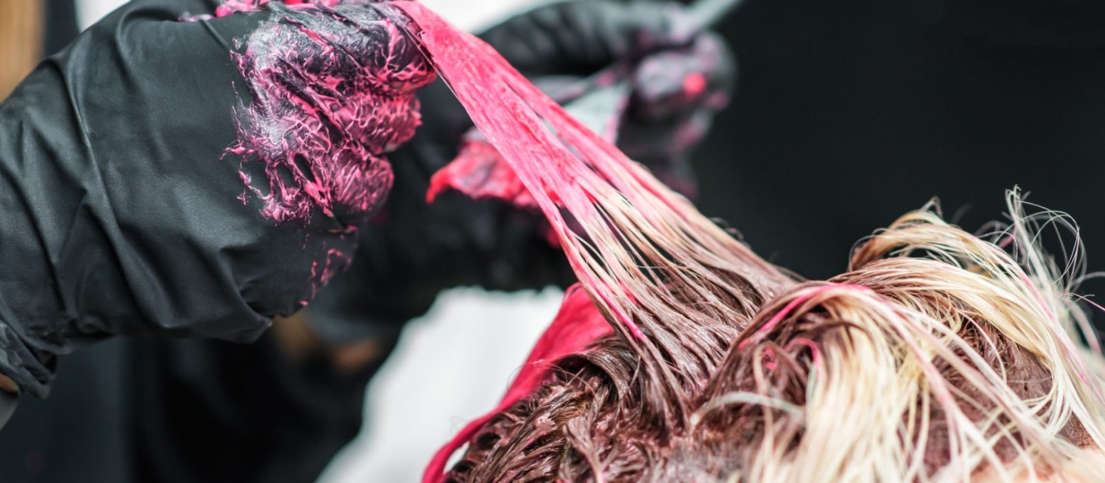 Guía paso a paso para aplicar tinte de cabello en casa (1)