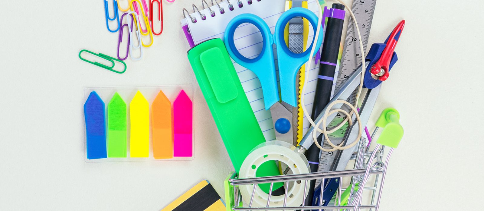 Productos Esenciales para el Inicio de Clases en República Dominicana_ Guía para Familias de Bajos Recursos